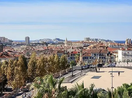 Hotelf1 Marseille Plan De Campagne N°1